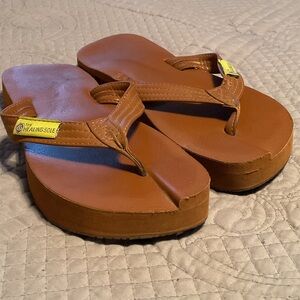 Women's Tan Sandals